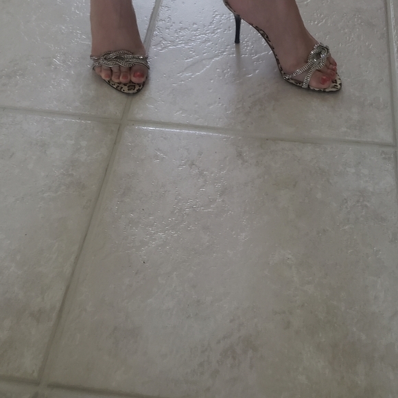 🌟Doll House Slip On Rhinestone Heels 🌟 - Picture 10 of 10